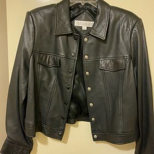 Valerie Stevens Black Leather Jacket. Women’s Size Large. Great Condition!